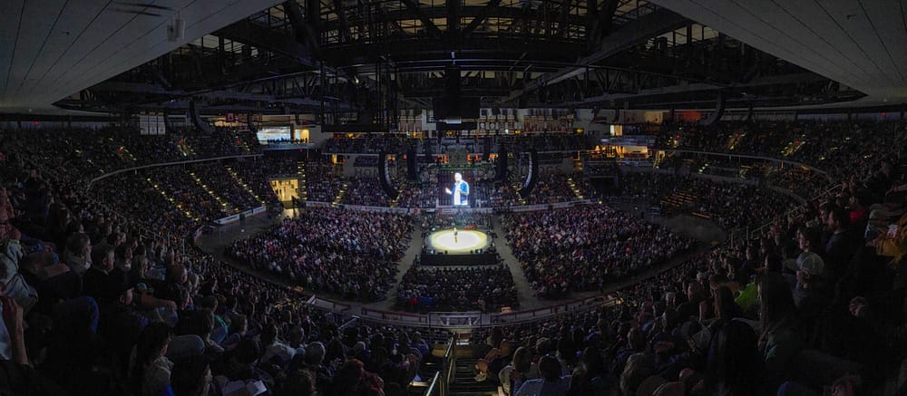 Nate Bargatze shatters attendance record at Duluth's Amsoil Arena post image