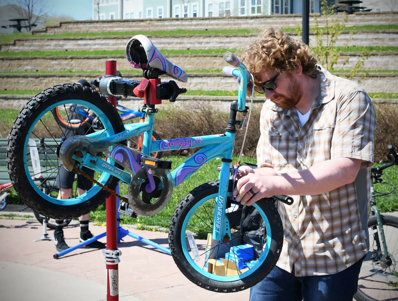 Duluth Chamber, prep boys basketball, Enger Park golf in the news