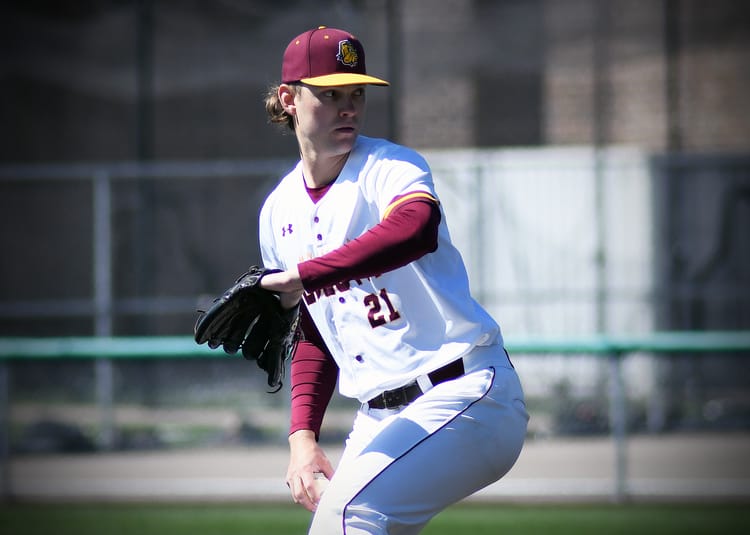 Photo of the Day: Bulldogs baseball